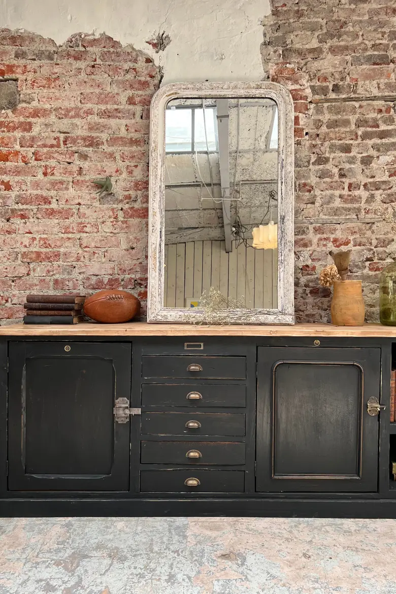 Grand meuble d’atelier en bois