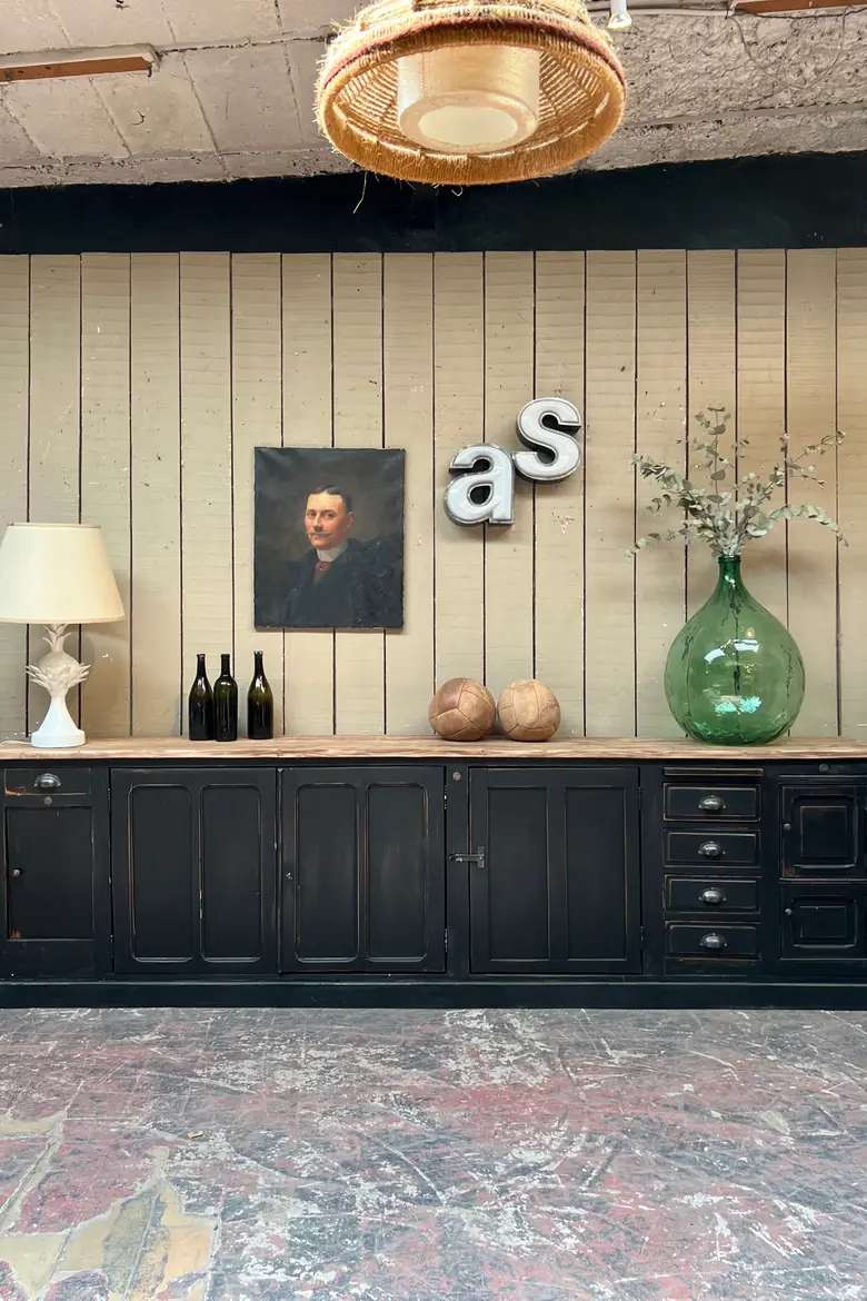 Grand meuble d’atelier en bois