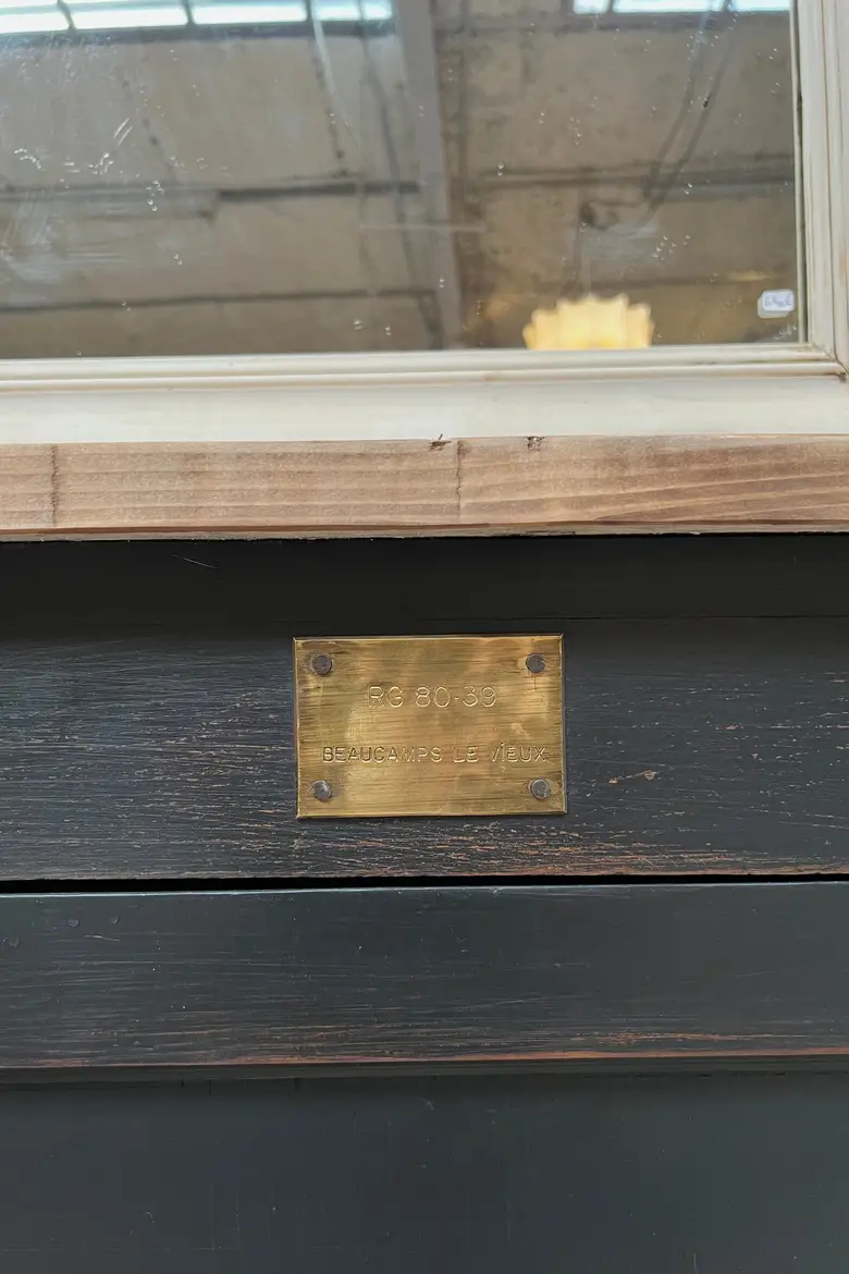 Grand meuble d’atelier en bois