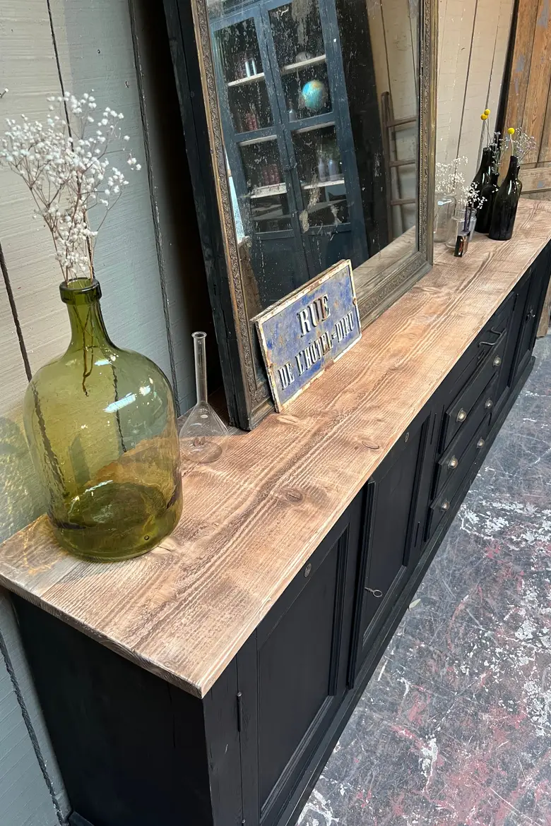 Grand meuble d’atelier en bois