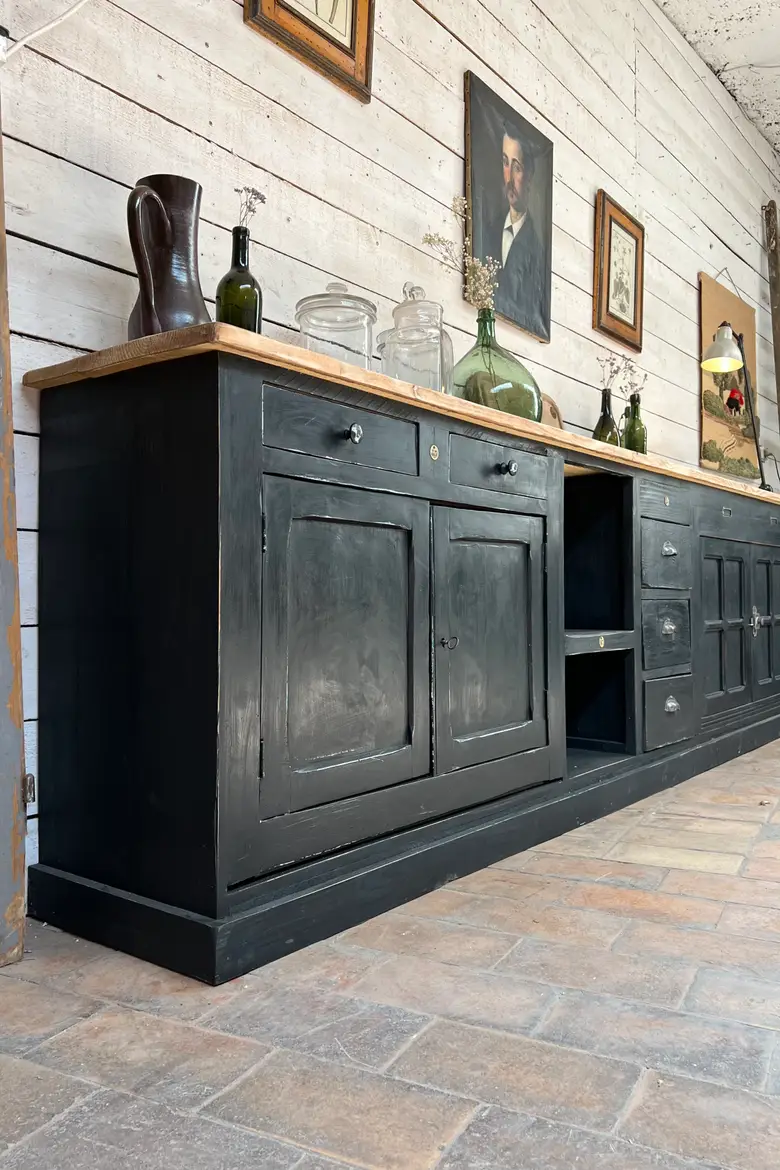 Grand meuble d’atelier en bois