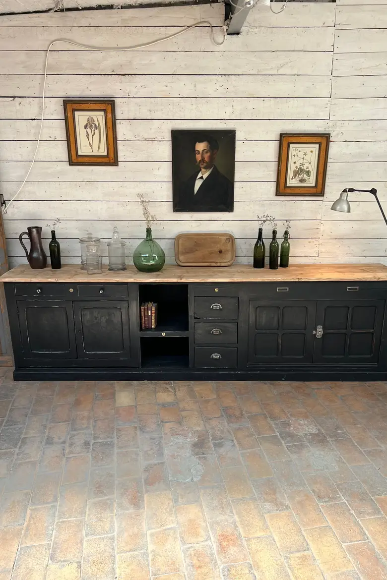Grand meuble d’atelier en bois