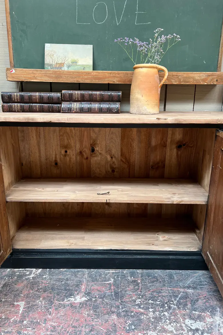 Grand meuble d’atelier en bois