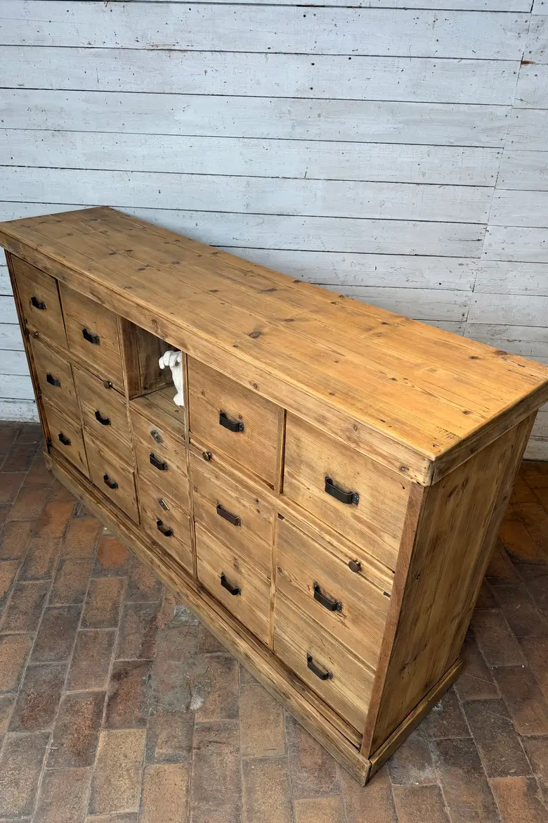 Grand meuble d’atelier en sapin – Début XXe siècle