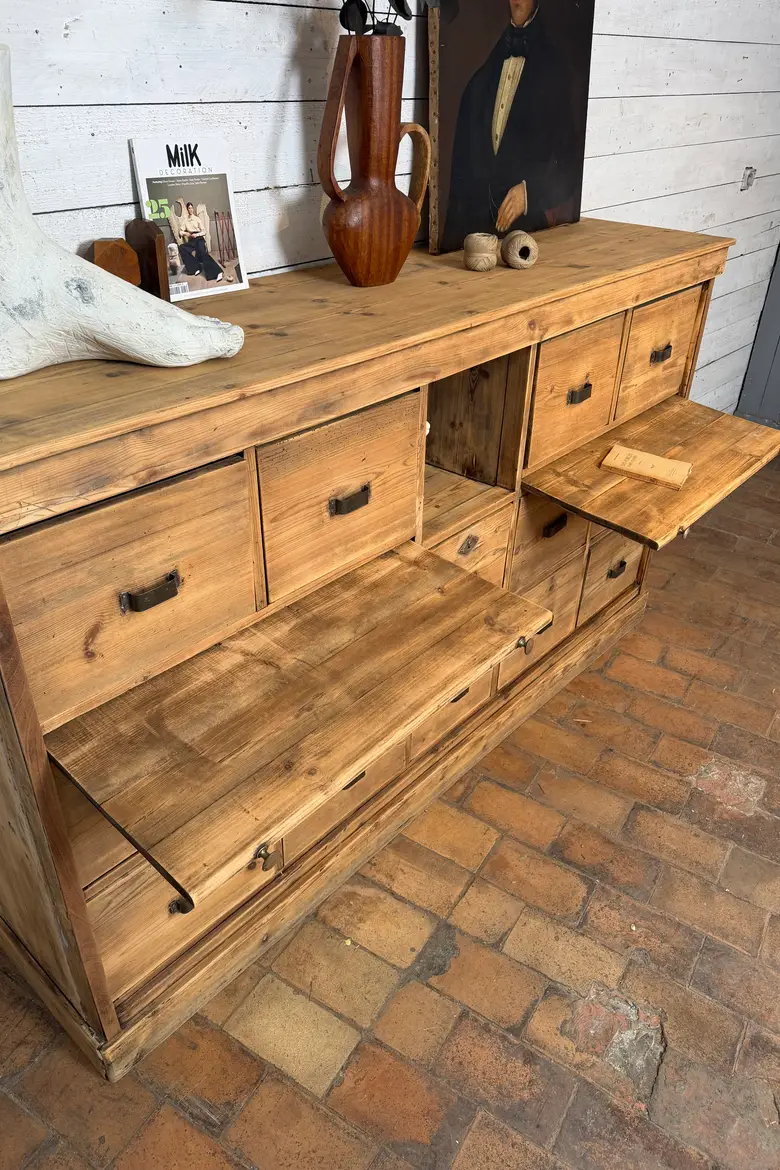 Grand meuble d’atelier en sapin – Début XXe siècle