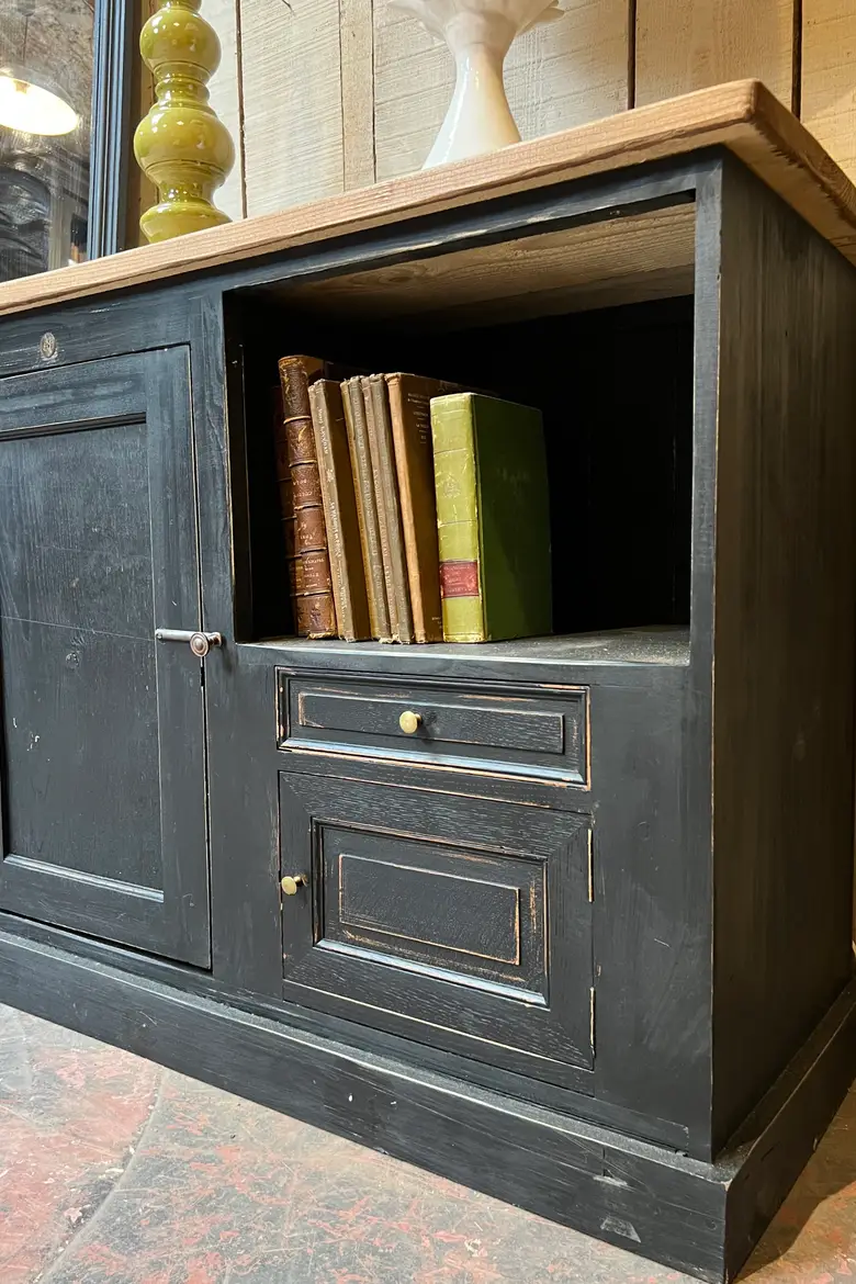 Grand meuble d’atelier