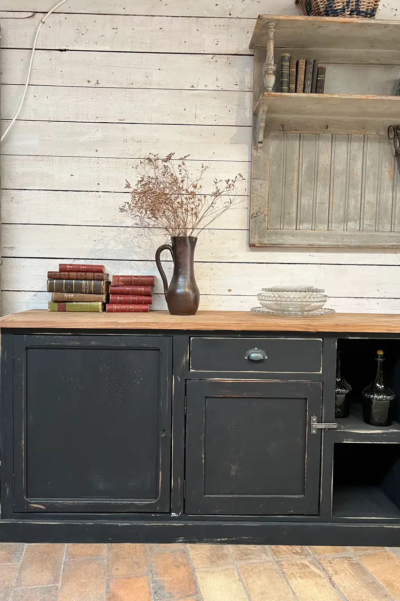 Grand meuble d’atelier