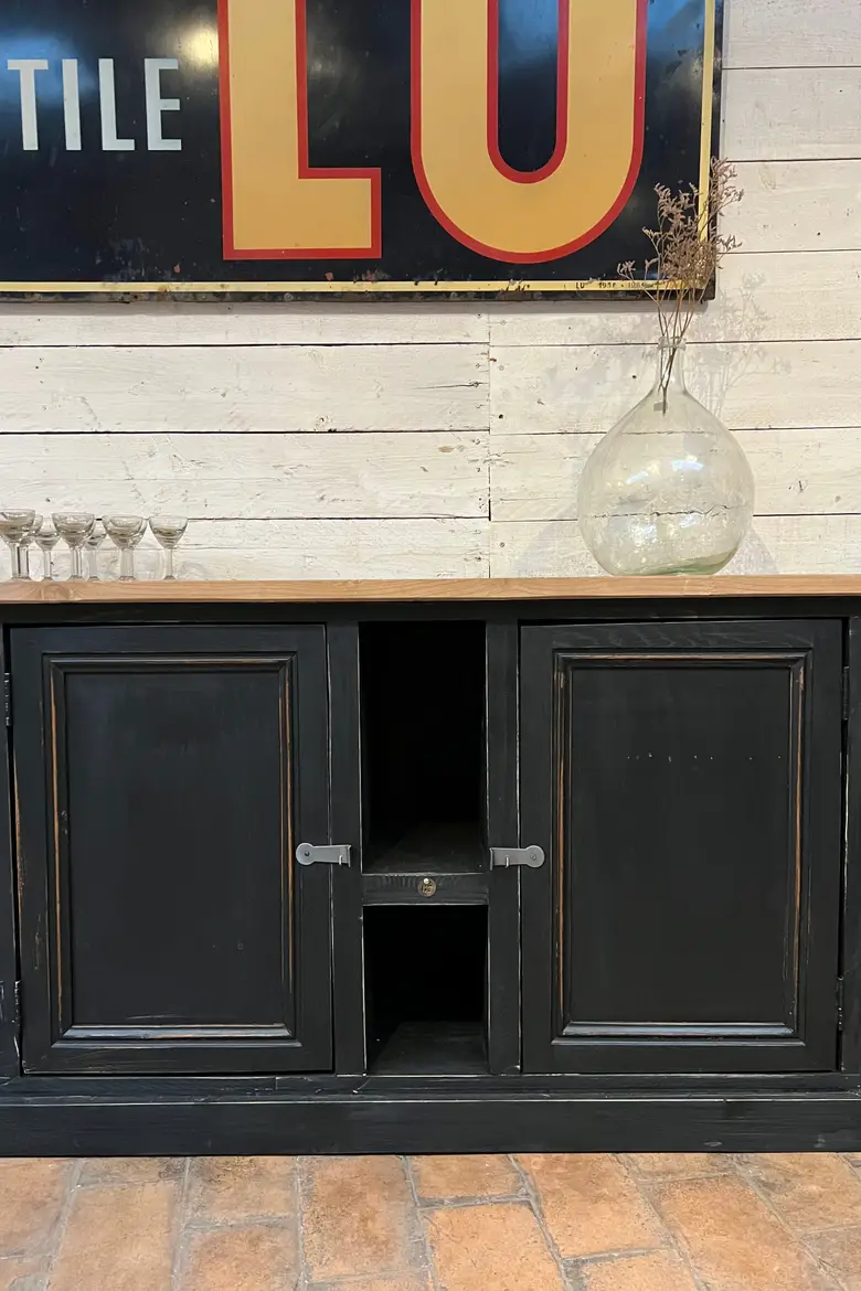 Grand meuble d’atelier