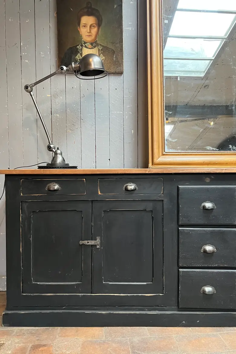 Grand meuble d’atelier