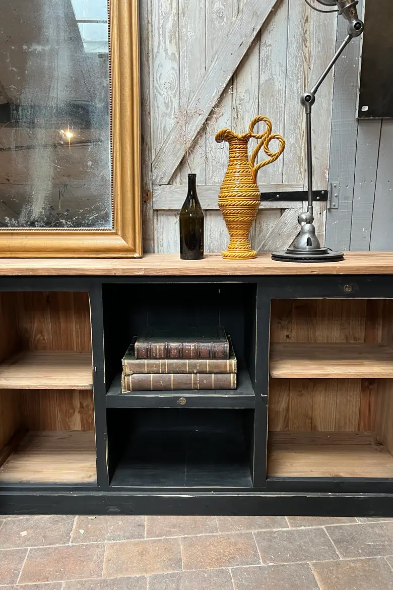 Grand meuble d’atelier