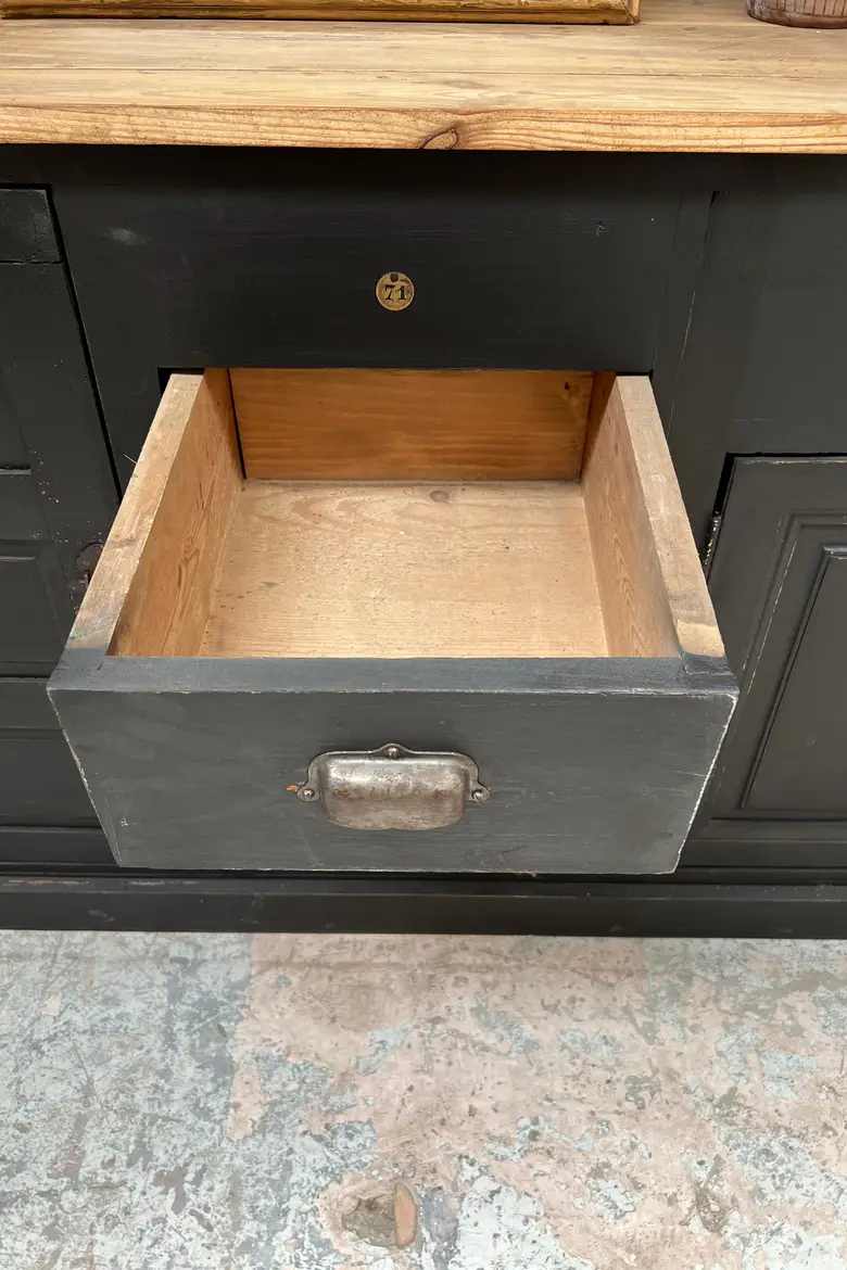 Grand meuble de métier en bois