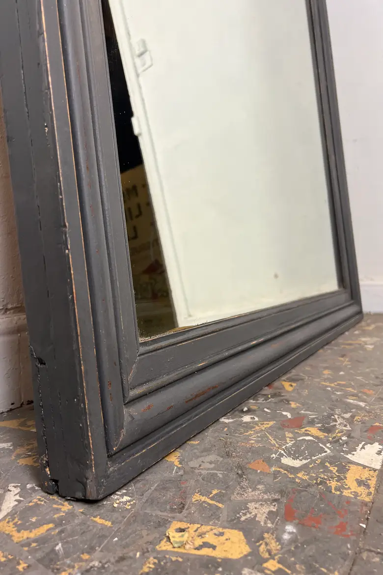 Grand miroir ancien