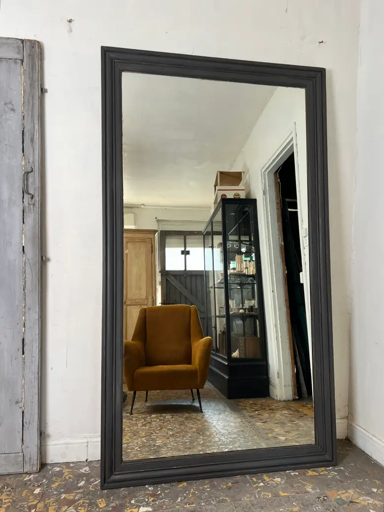 Grand miroir ancien