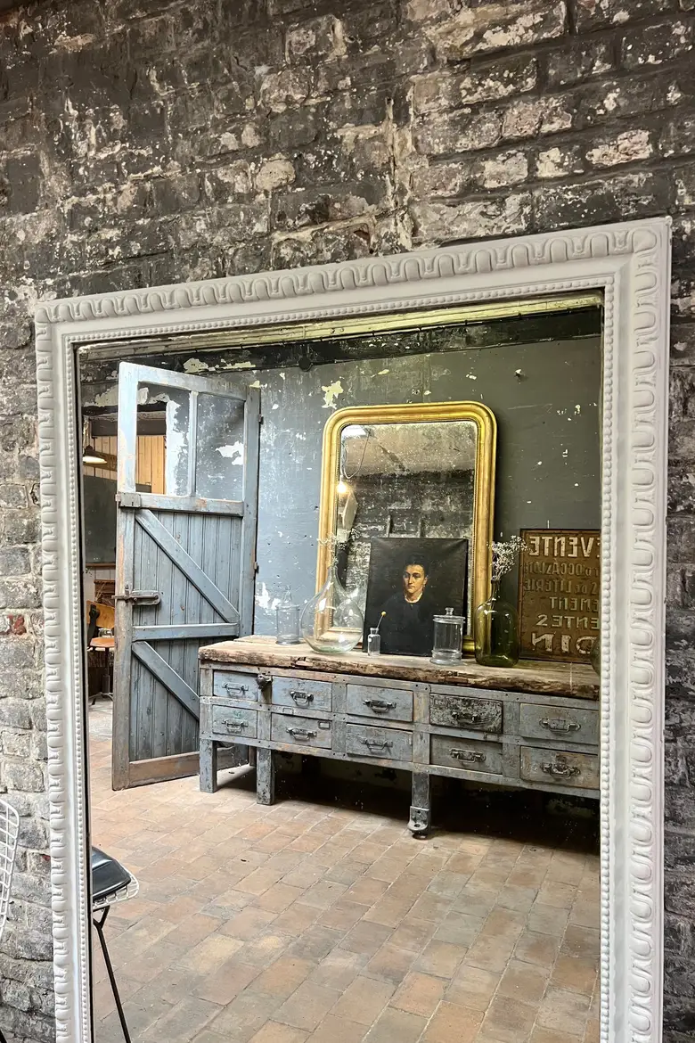 Grand miroir de style Directoire XIXème