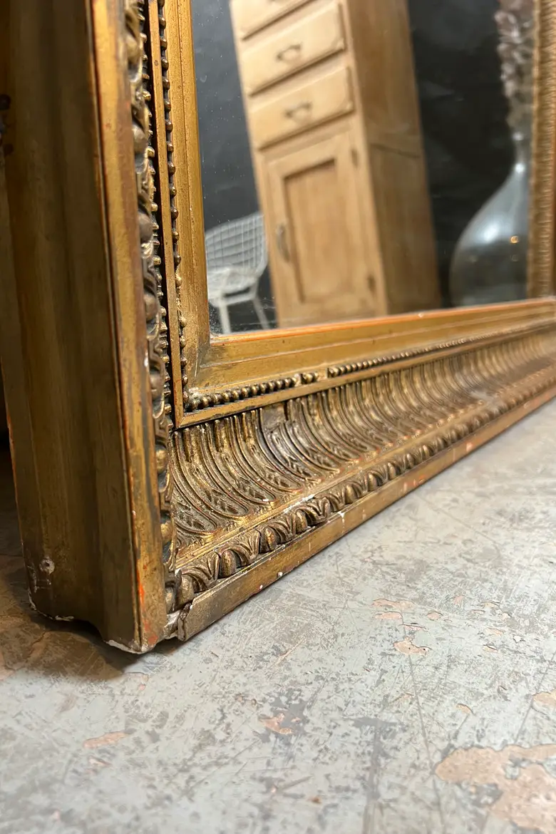 Grand miroir doré