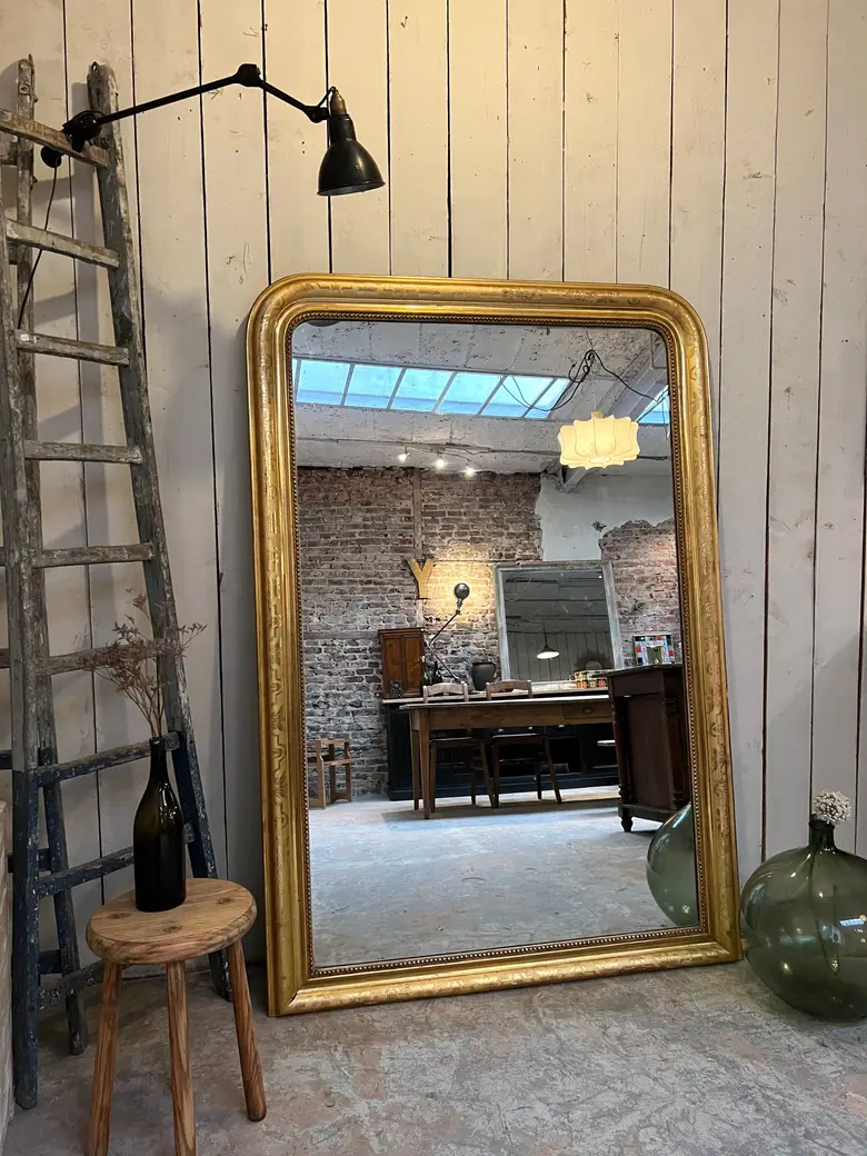 Grand miroir doré de style Louis Philippe XIXème