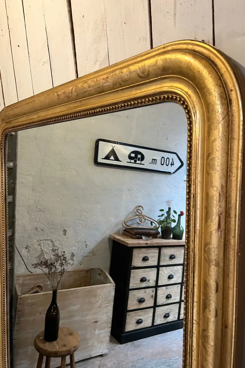 Grand miroir doré de style Louis Philippe XIXème