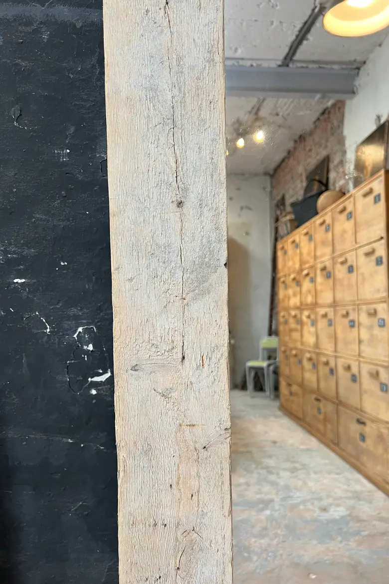 Grand miroir en bois