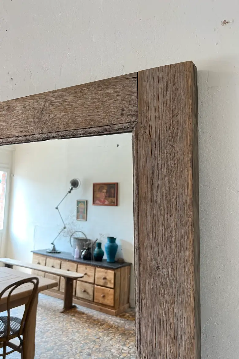 Grand miroir en chêne 1960