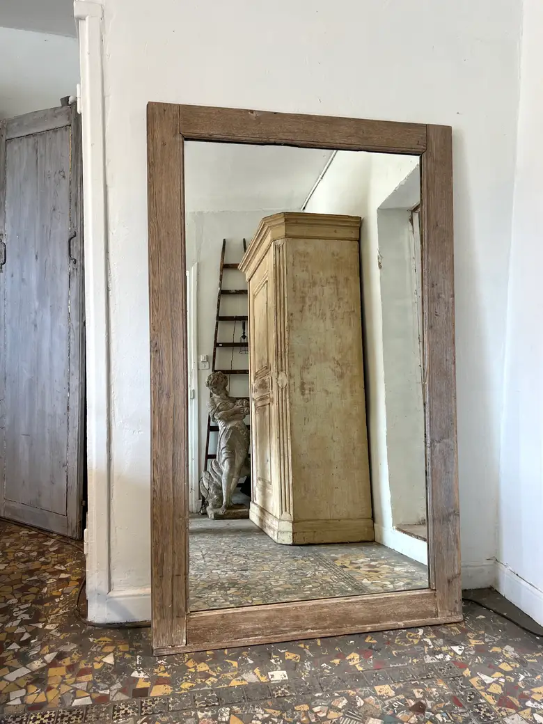 Grand miroir en chêne 1960