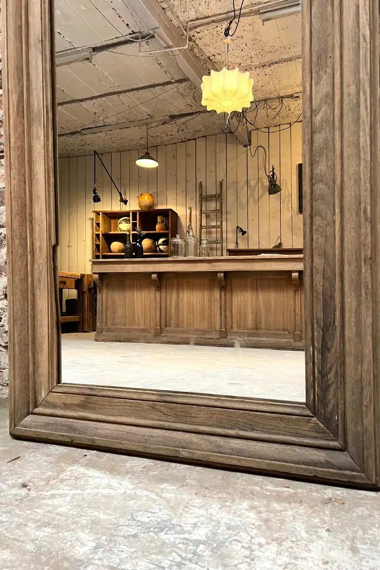 Grand miroir en chêne