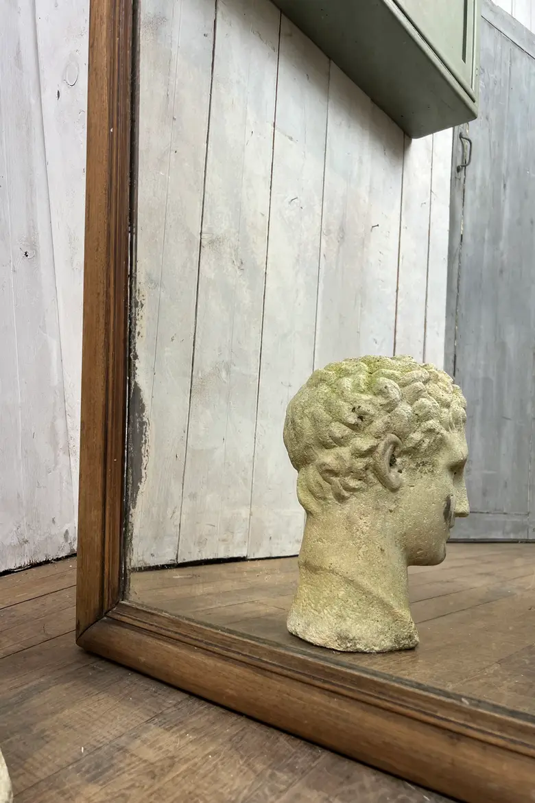 Grand miroir en noyer