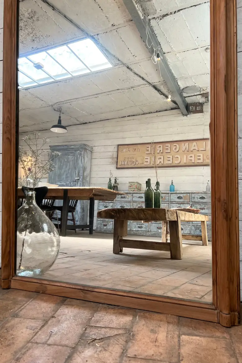 Grand miroir en noyer de style Louis Philippe Début XXème
