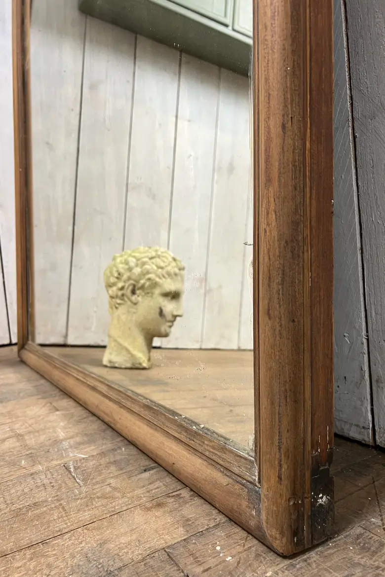 Grand miroir en noyer