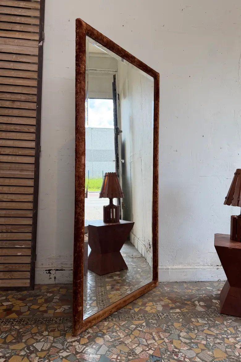 Grand miroir XIXe en velours d’origine