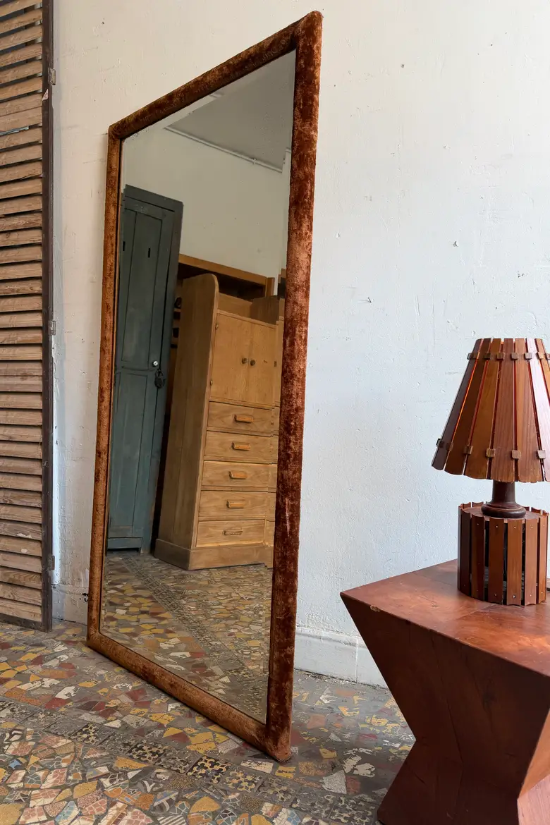 Grand miroir XIXe en velours d’origine