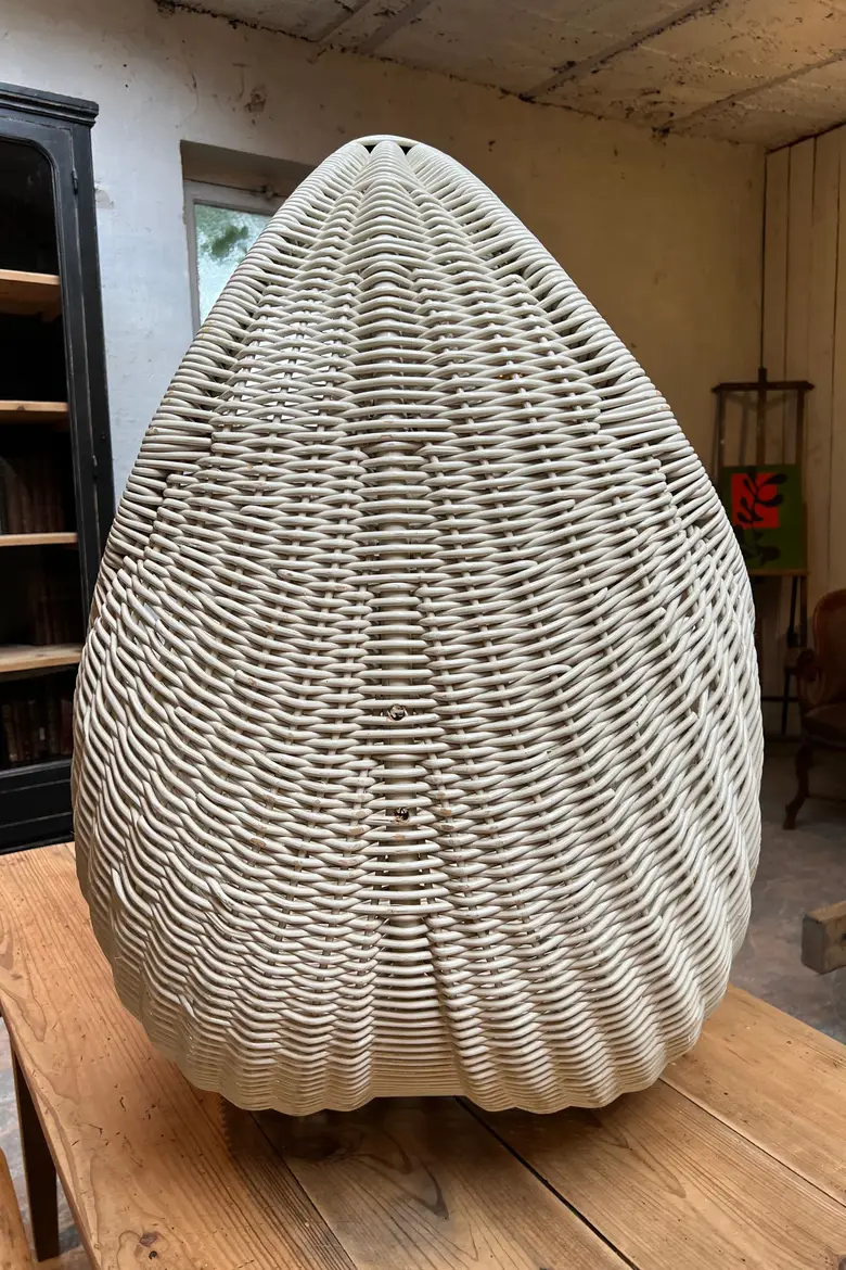 Grand panier en rotin Années 90