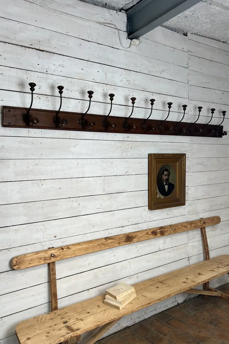 Grand porte manteau d’école Début XXème