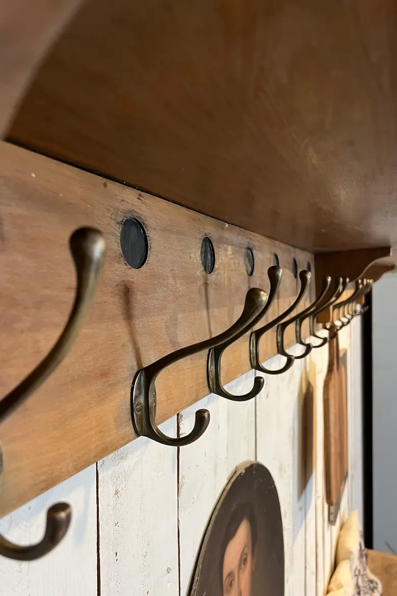 Grand porte manteaux d’école Début XXème