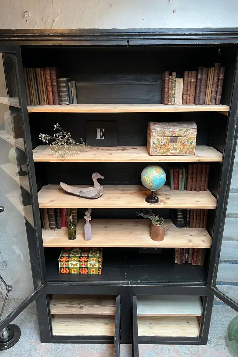 Grande bibliothèque en bois Début XXème
