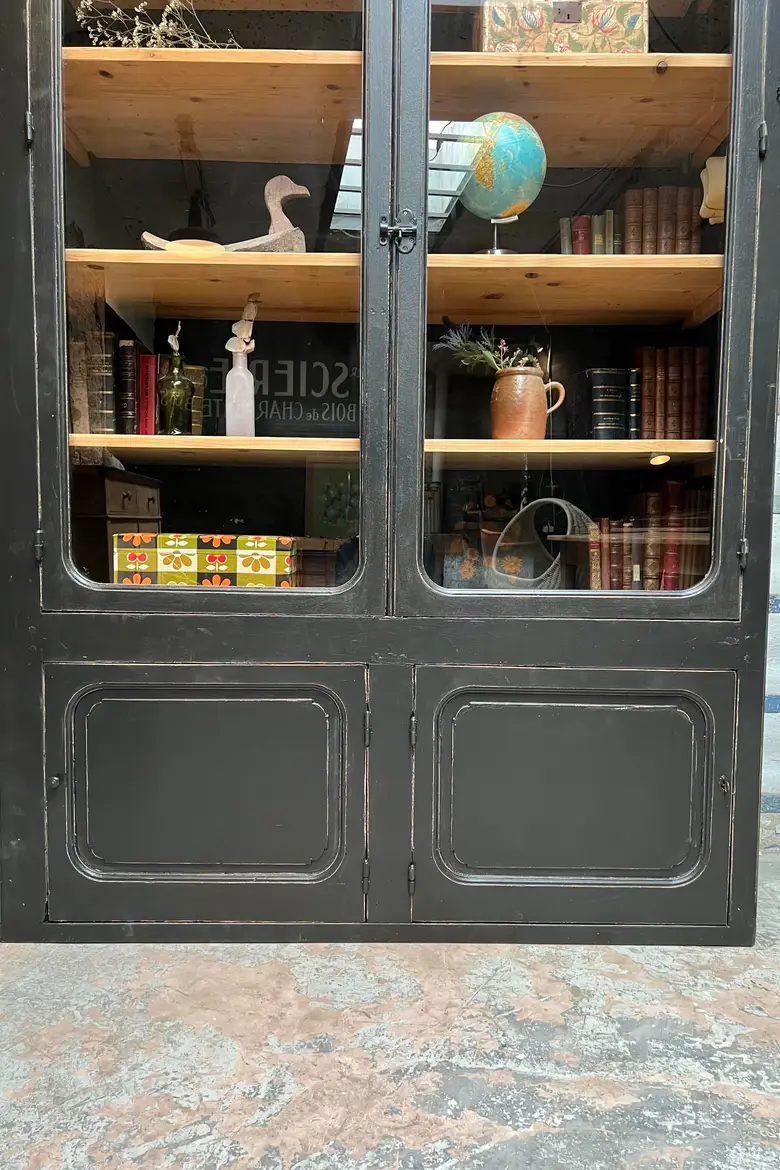 Grande bibliothèque en bois Début XXème