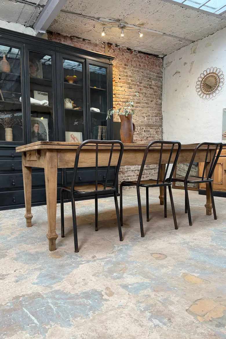 Grande table à rallonges en chêne — début XXe
