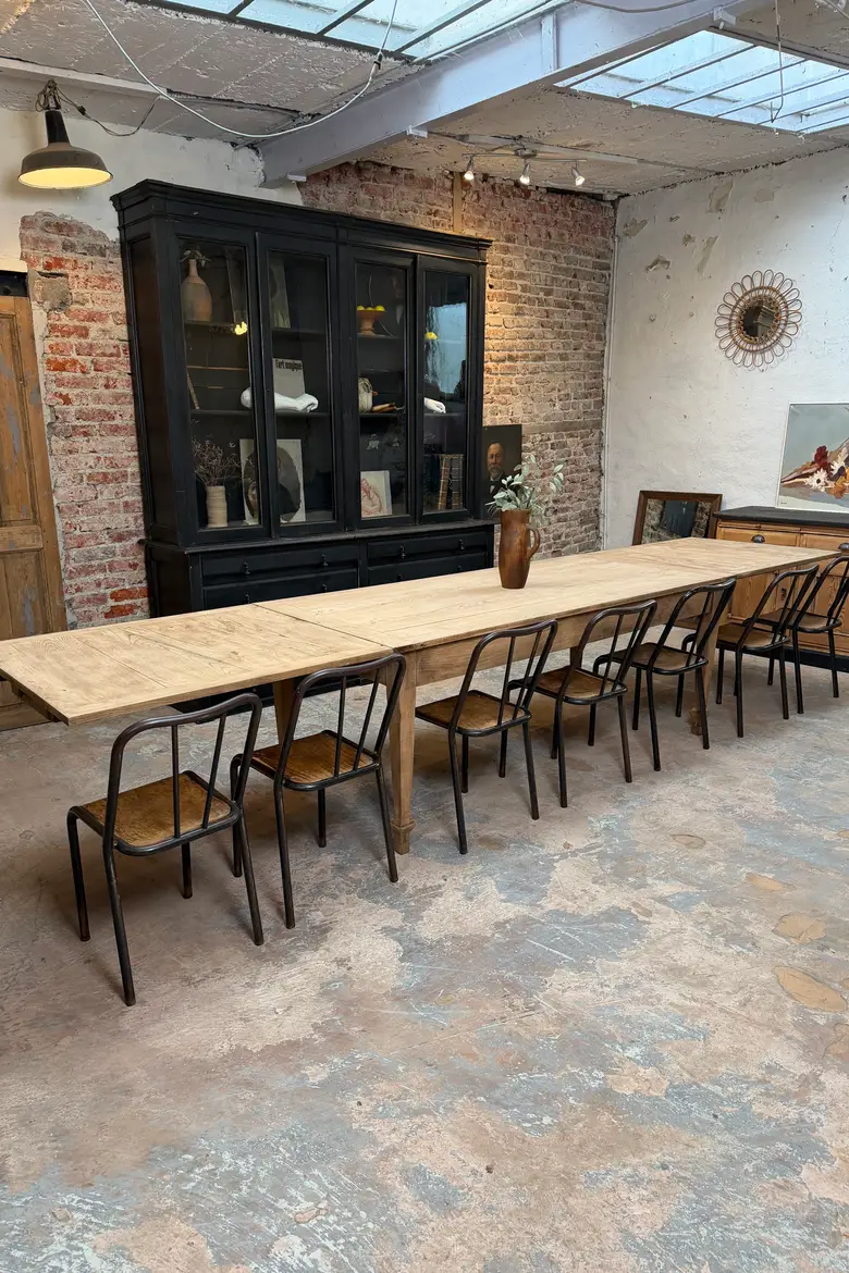 Grande table à rallonges en chêne — début XXe