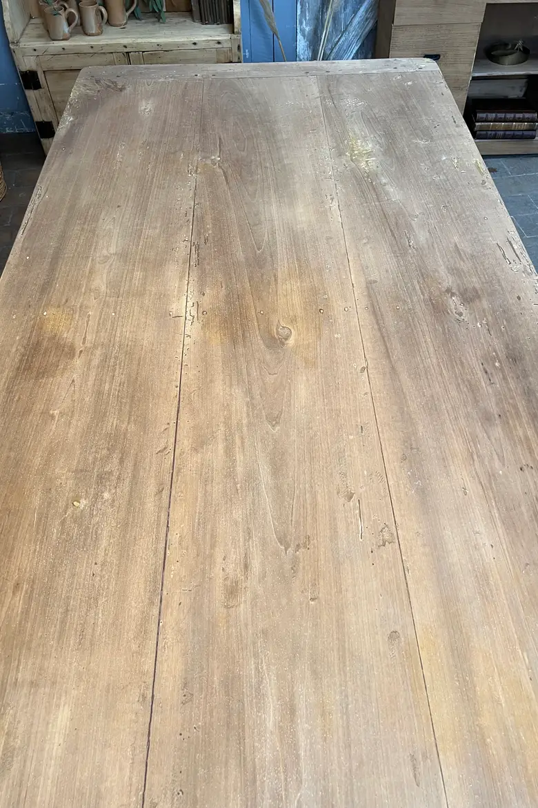 Grande table ancienne
