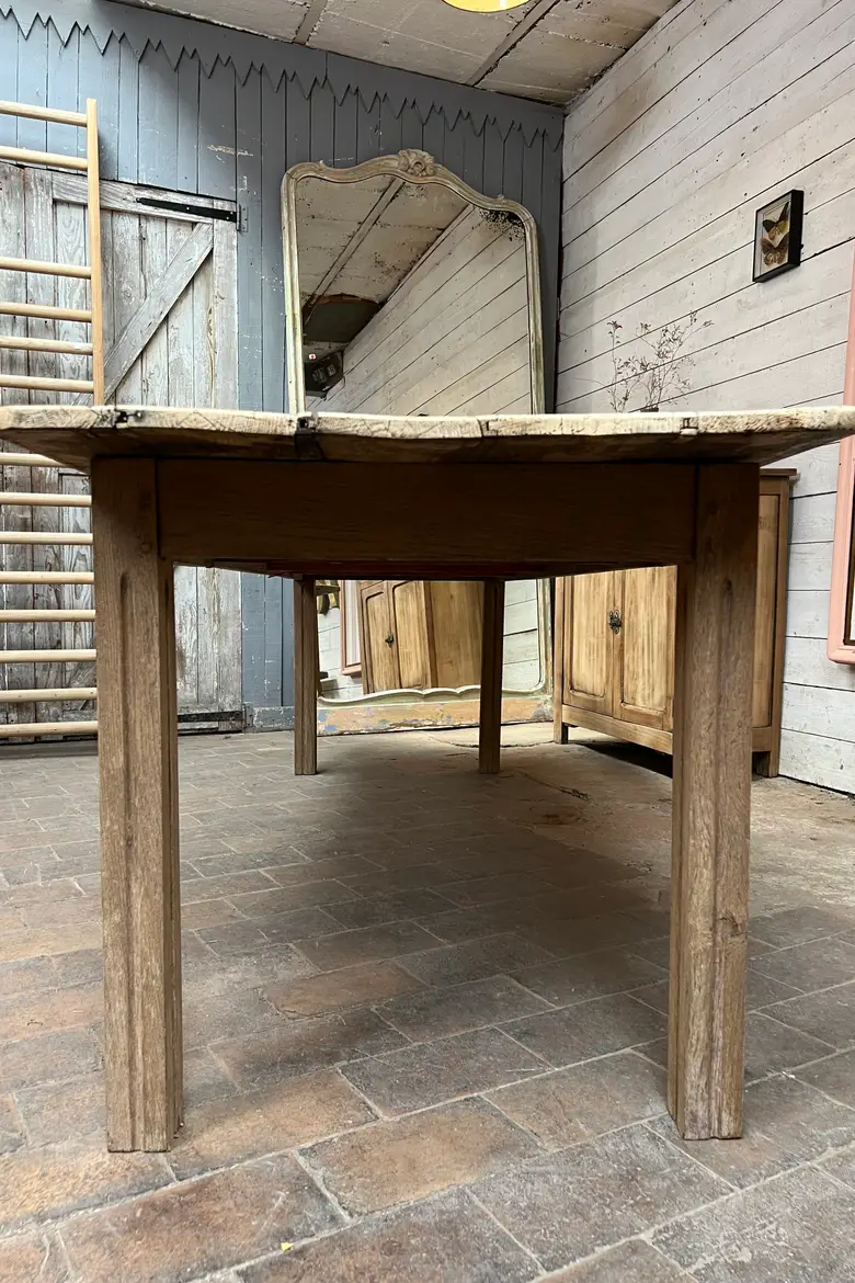Grande table ancienne en bois brut – début XXe