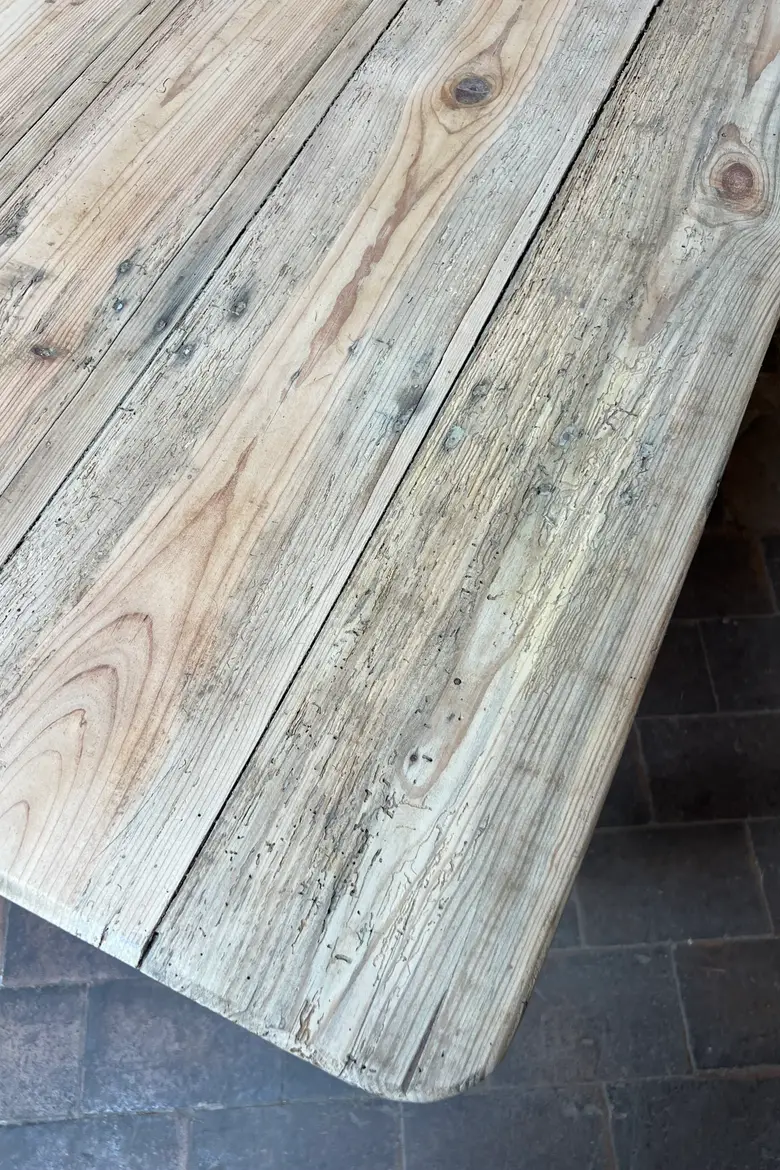 Grande table ancienne en bois brut – début XXe