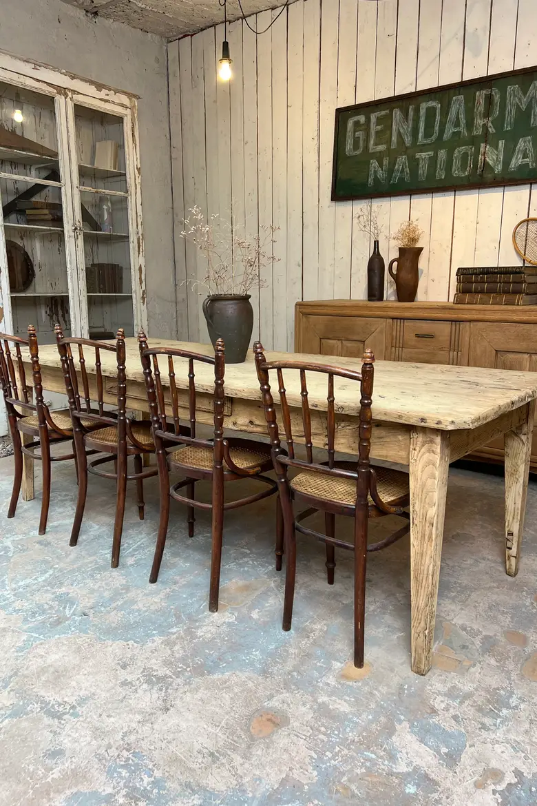 Grande table ancienne en frêne - XIXe siècle