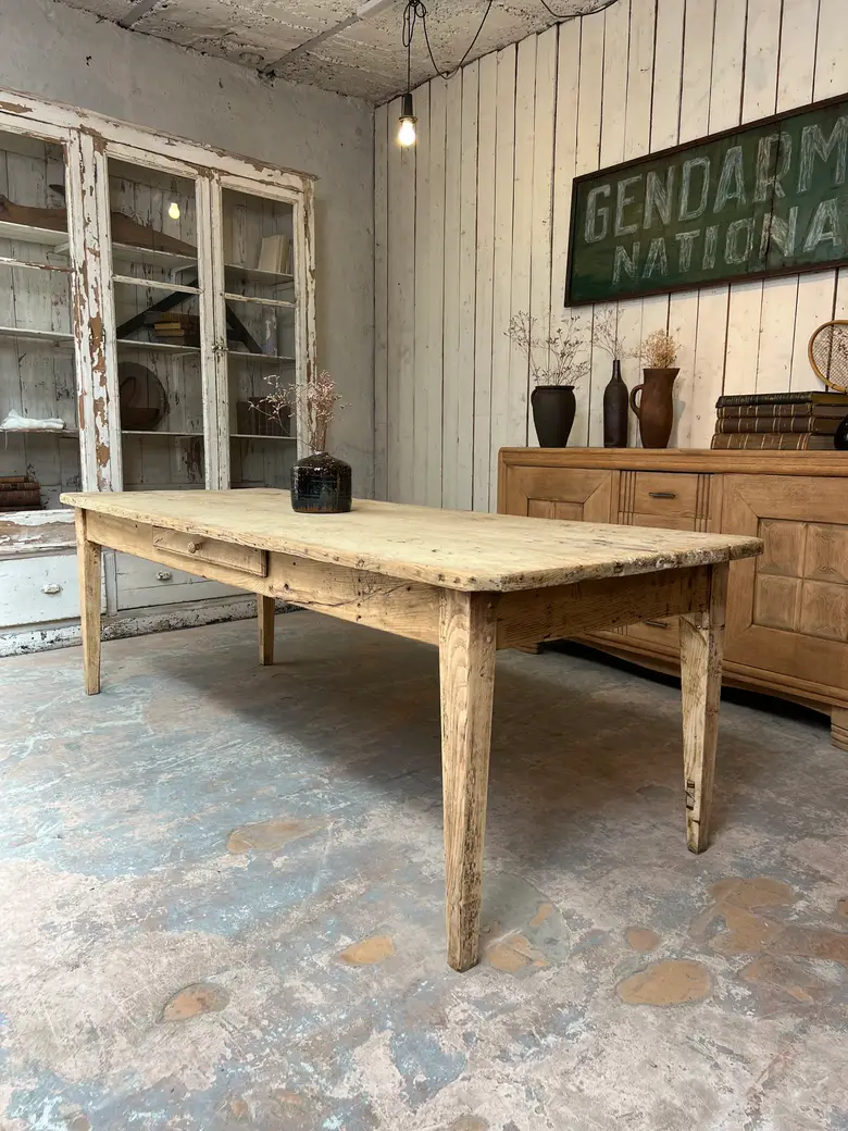 Grande table ancienne en frêne - XIXe siècle