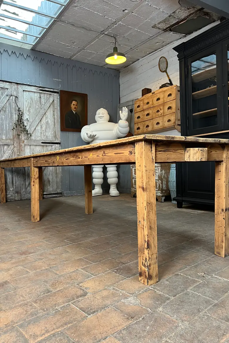 Grande table d’atelier