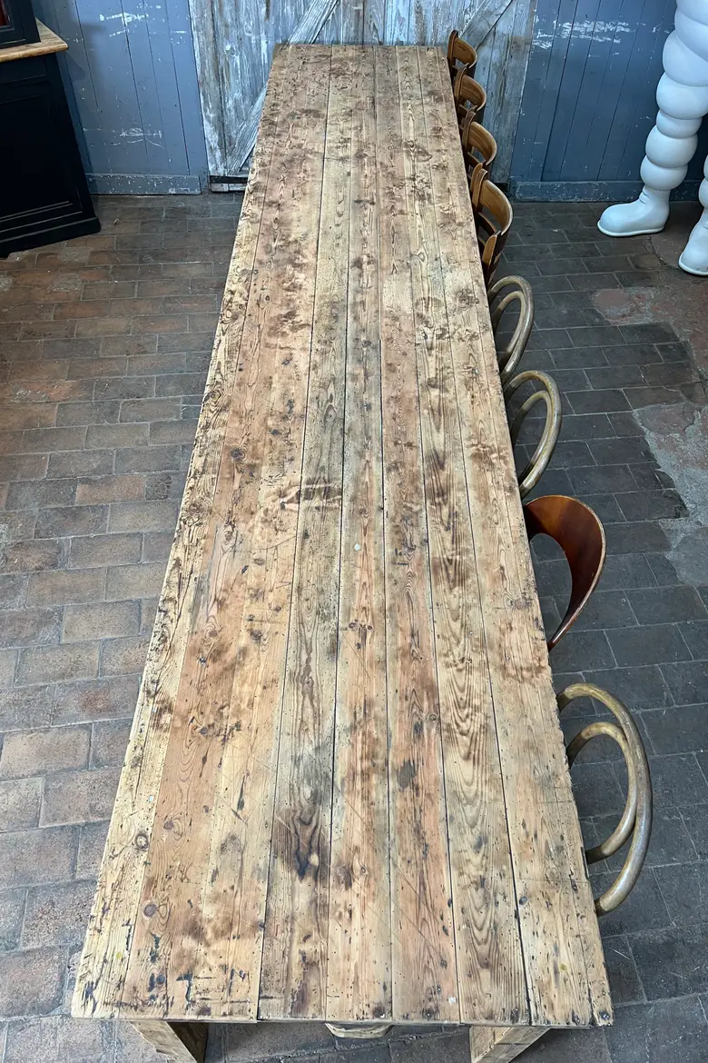Grande table d’atelier