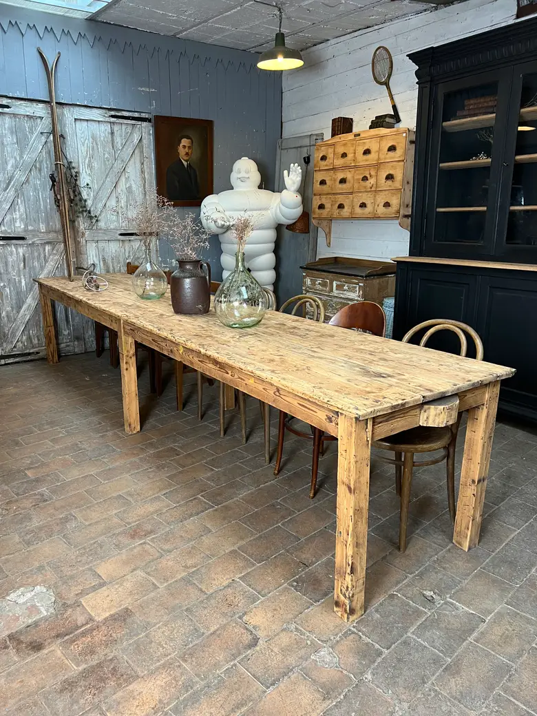 Grande table d’atelier