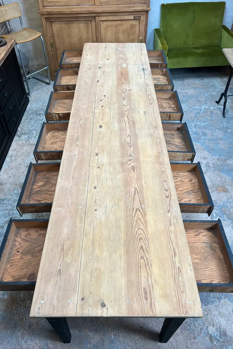 Grande table d’atelier