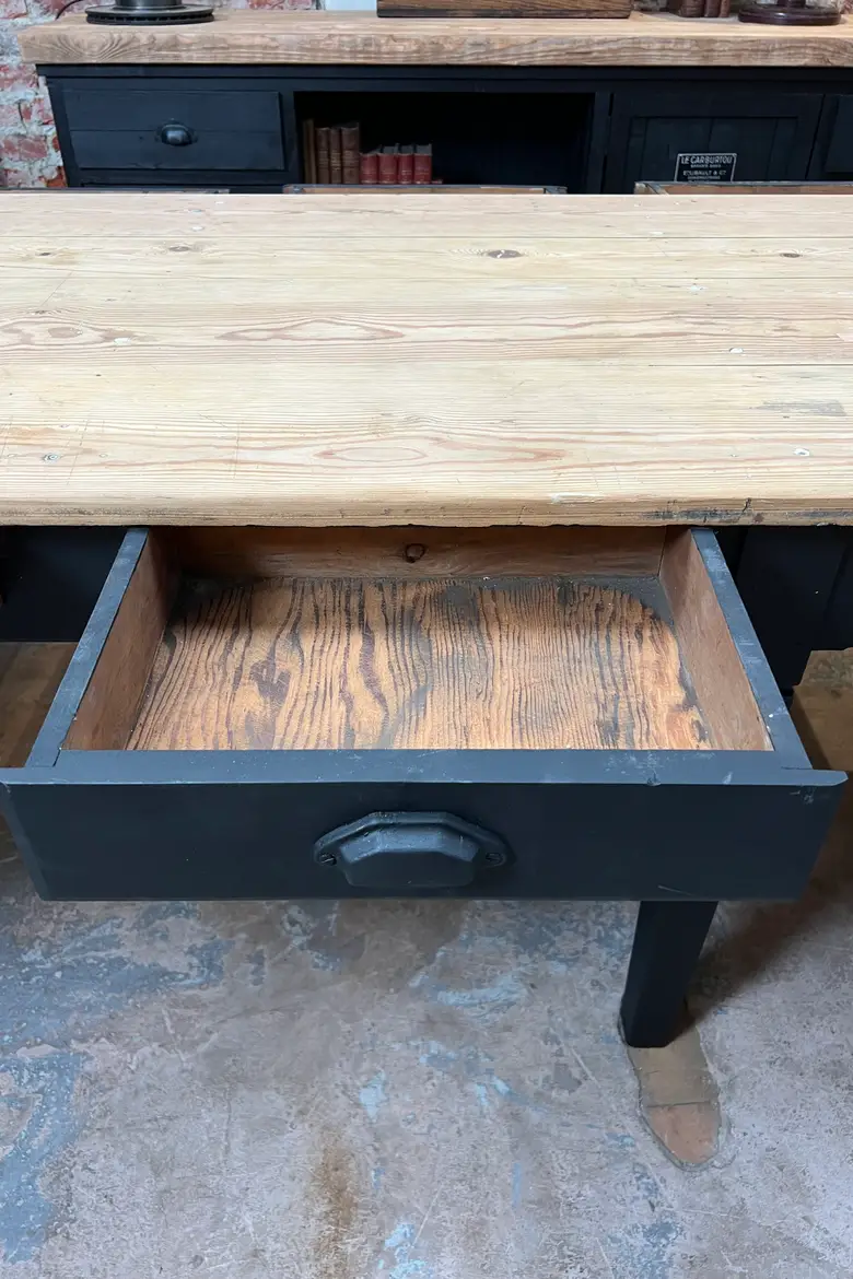 Grande table d’atelier