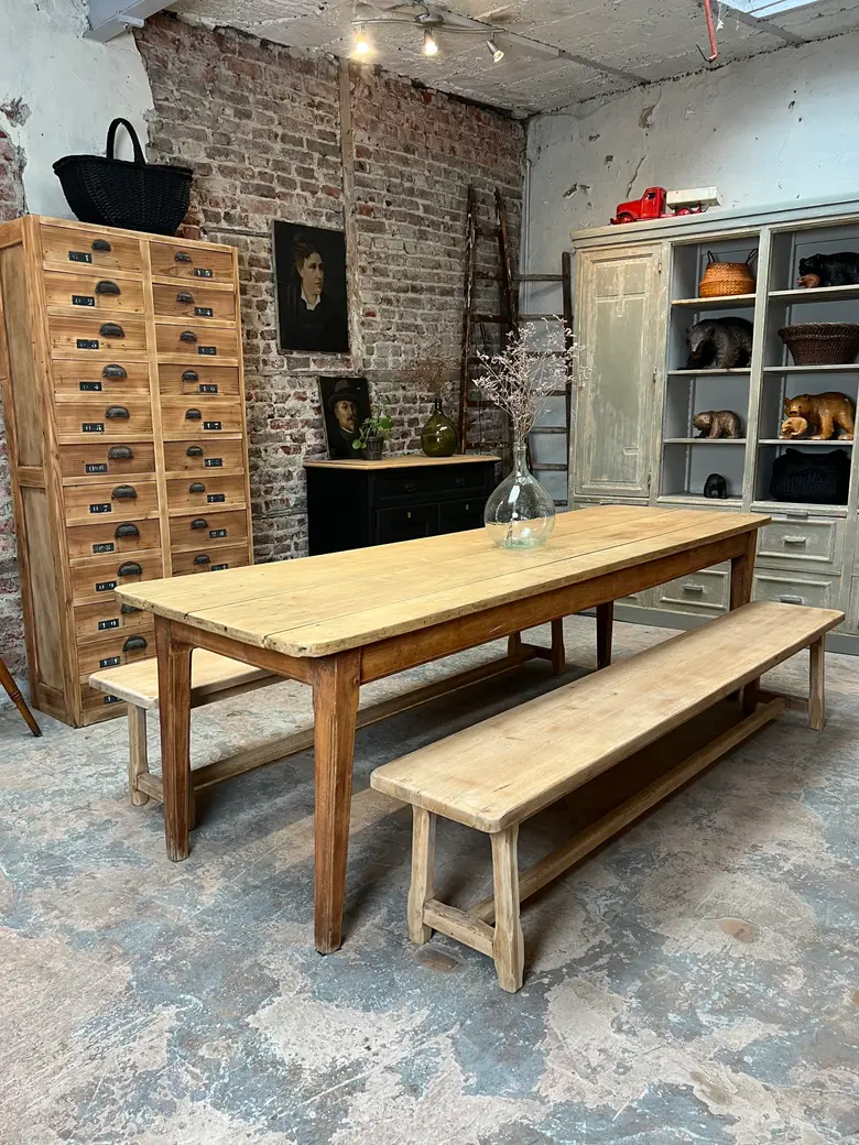 Grande table de bistrot en hêtre Début XXème