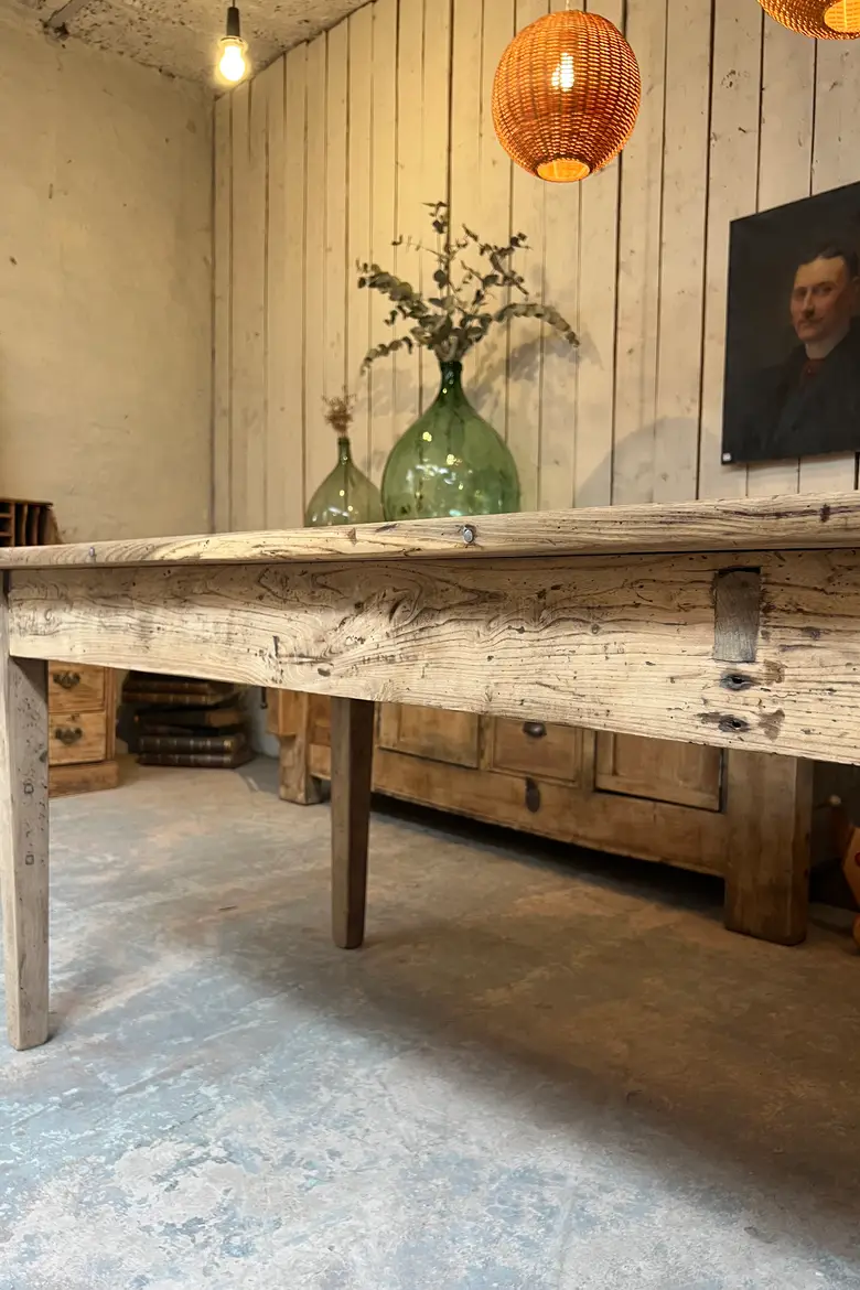 Grande table de brasserie en chêne avec monnayeur XIXème