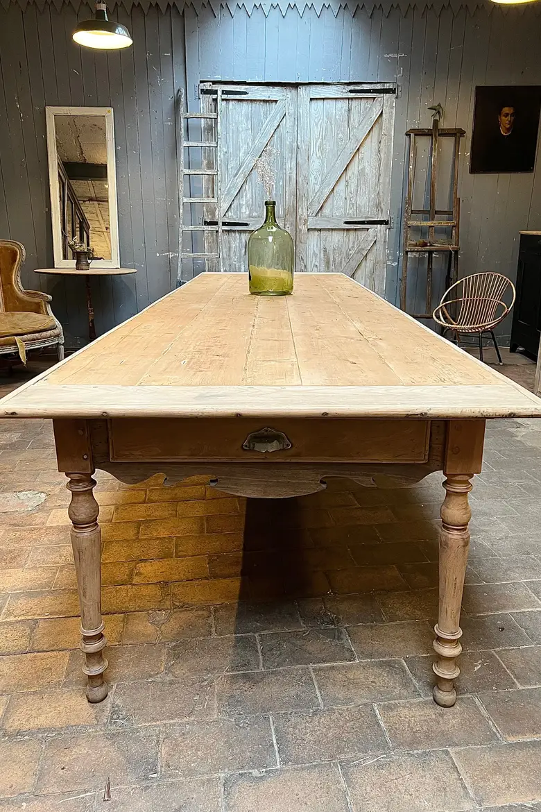 Grande table de château en sapin XIXème